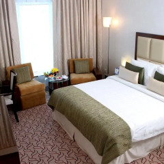 Samaya Hotel Deira 4* Стандартный номер с различными типами кроватей фото 4