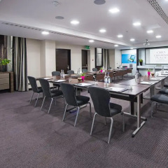 Отель Crowne Plaza London Kensington