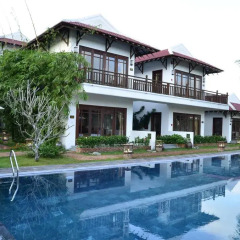 Отель Riverside Bamboo Resort Hoi An 3* Номер Делюкс с различными типами кроватей фото 7