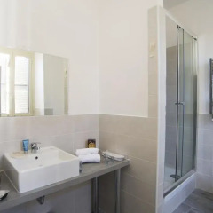 Отель Town House 57 3* Стандартный номер с различными типами кроватей фото 3