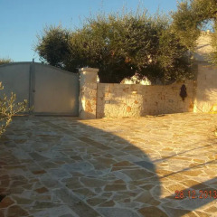 Отель Trullo Montetrecarlini Мартина Франка парковка