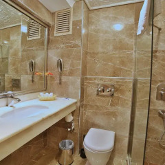Grand Anka Hotel ванная