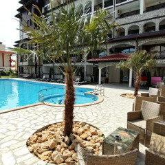 Апартаменты Dom-El Real Apartments Amphora Свети Влас бассейн