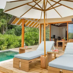 Отель Kudafushi Resort and Spa бассейн фото 3