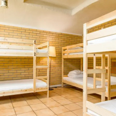 Хостел Lodge32 Стандартный номер с 2 отдельными кроватями (общая ванная комната) фото 4