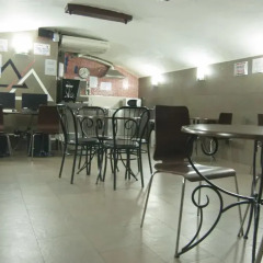 Отель Be Ramblas Guest House (ex. Hostal Barcelona Ramblas) Барселона гостиничный бар