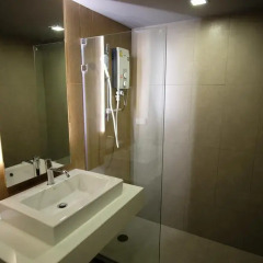 NAP Hotel Bangkok 3* Улучшенный номер с различными типами кроватей фото 5