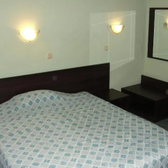 Hotel Biju 2* Стандартный семейный номер с двуспальной кроватью фото 2