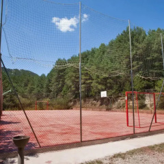 Отель Camping Fontfreda спортивное сооружение