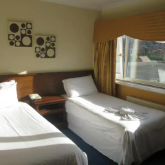 The Redhurst Hotel 3* Стандартный номер с 2 отдельными кроватями фото 2