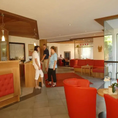 Appartement Hotel Matscher Wellness & Beauty Аппиано-сулла-Страда-дель-Вино интерьер отеля
