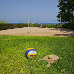 Отель Kerri W Seafront Villa спортивное сооружение