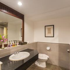 Отель Phuket Orchid Resort and Spa 4* Стандартный номер с двуспальной кроватью