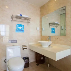 Отель 7 Days Inn - Xian Railway Station East Plaza Branch Китай, Сиань - отзывы, цены и фото номеров - забронировать отель 7 Days Inn - Xian Railway Station East Plaza Branch онлайн ванная фото 2