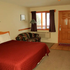 Отель Cariboo Lodge 2* Стандартный номер с различными типами кроватей фото 3