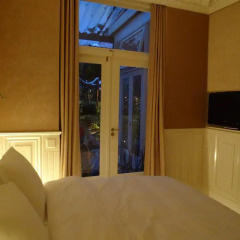 Отель Garden Suite Centre комната для гостей