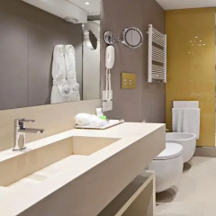 Отель NH Collection Venezia Palazzo Barocci 4* Улучшенный номер с различными типами кроватей фото 7