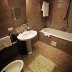 Отель Nese Pramogu Bankas Guest House 4* Стандартный номер с двуспальной кроватью фото 8