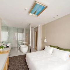 Отель Royal Tulip Luxury Hotels Carat - Guangzhou 4* Стандартный номер с разными типами кроватей фото 4