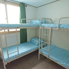 Kimchee Downtown Guesthouse - Hostel Кровать в общем номере с двухъярусной кроватью фото 10
