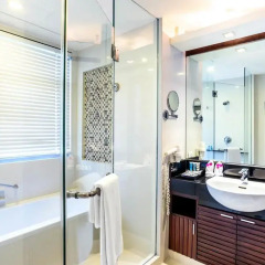 Grand Sukhumvit Hotel Bangkok Managed by Accor 4* Номер Делюкс с различными типами кроватей фото 2