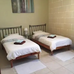 Отель Kings Lodge Стандартный номер с 2 отдельными кроватями фото 2