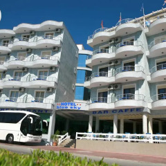 Hotel Blue Sky парковка