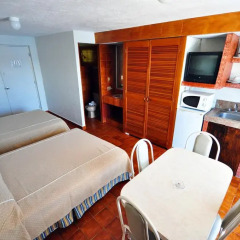 Отель Alba Suites Acapulco 2* Стандартный номер с 2 отдельными кроватями фото 2