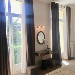 Отель Hôtel Armenonville 3* Стандартный номер с различными типами кроватей фото 7