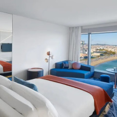 Отель W Barcelona 5* Номер Fabulous sky с различными типами кроватей фото 2