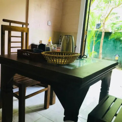Отель Mihilaka Holiday Homes интерьер отеля