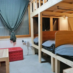 Отель Goldenpond Guesthouse Номер категории Эконом с различными типами кроватей фото 10