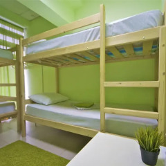 Mezhdu morem i solntsem Hostel Кровать в общем номере фото 3