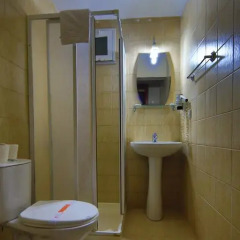 Kafkas Hotel 3* Стандартный номер с различными типами кроватей фото 9