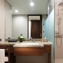 Lotte City Hotel Myeongdong 4* Стандартный номер с двуспальной кроватью фото 4