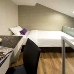 V Hotel Bencoolen 3* Студия с различными типами кроватей фото 3
