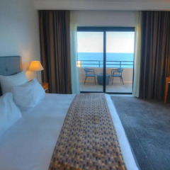 Отель Radisson Blu Resort, Malta St. Julian's 5* Люкс с различными типами кроватей фото 2