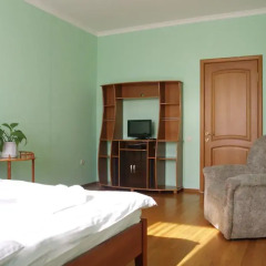 Estate 2 Hostel Алматы удобства в номере
