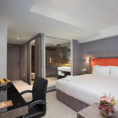 Grand 5 Hotel & Plaza Sukhumvit Bangkok 4* Номер Делюкс с различными типами кроватей фото 7