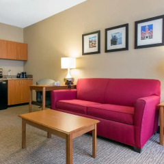 Отель Comfort Suites Wilmington 2* Люкс с различными типами кроватей фото 3