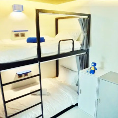 BearPacker Patong Hostel Номер Делюкс с различными типами кроватей фото 6