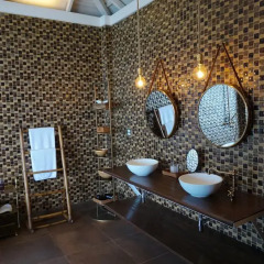 Отель Naroua Villas 4* Улучшенная вилла с различными типами кроватей фото 5