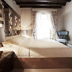 Отель Spagna Royal Suite 4* Улучшенный номер с различными типами кроватей фото 4