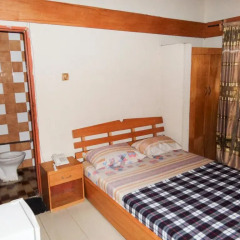 Deke Hotel and Suites 2* Улучшенный номер фото 4