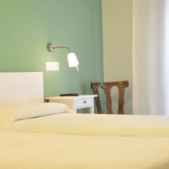 Отель Pension Portugal 3* Стандартный номер фото 6