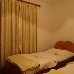 Отель Guesthouse Pension Andrea Албания, Тирана - отзывы, цены и фото номеров - забронировать отель Guesthouse Pension Andrea онлайн комната для гостей фото 3