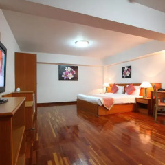 Samran Place Hotel 3* Номер Делюкс с различными типами кроватей