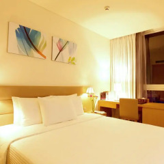 Отель Liberty Central Saigon Centre 4* Номер Делюкс с различными типами кроватей фото 2