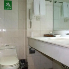 Beijng Jingu Qilong Hotel ванная