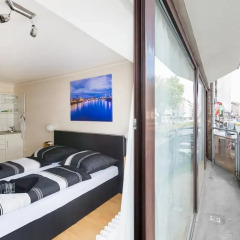 Отель Centerapartments Am Wehrhahn Германия, Дюссельдорф - отзывы, цены и фото номеров - забронировать отель Centerapartments Am Wehrhahn онлайн балкон